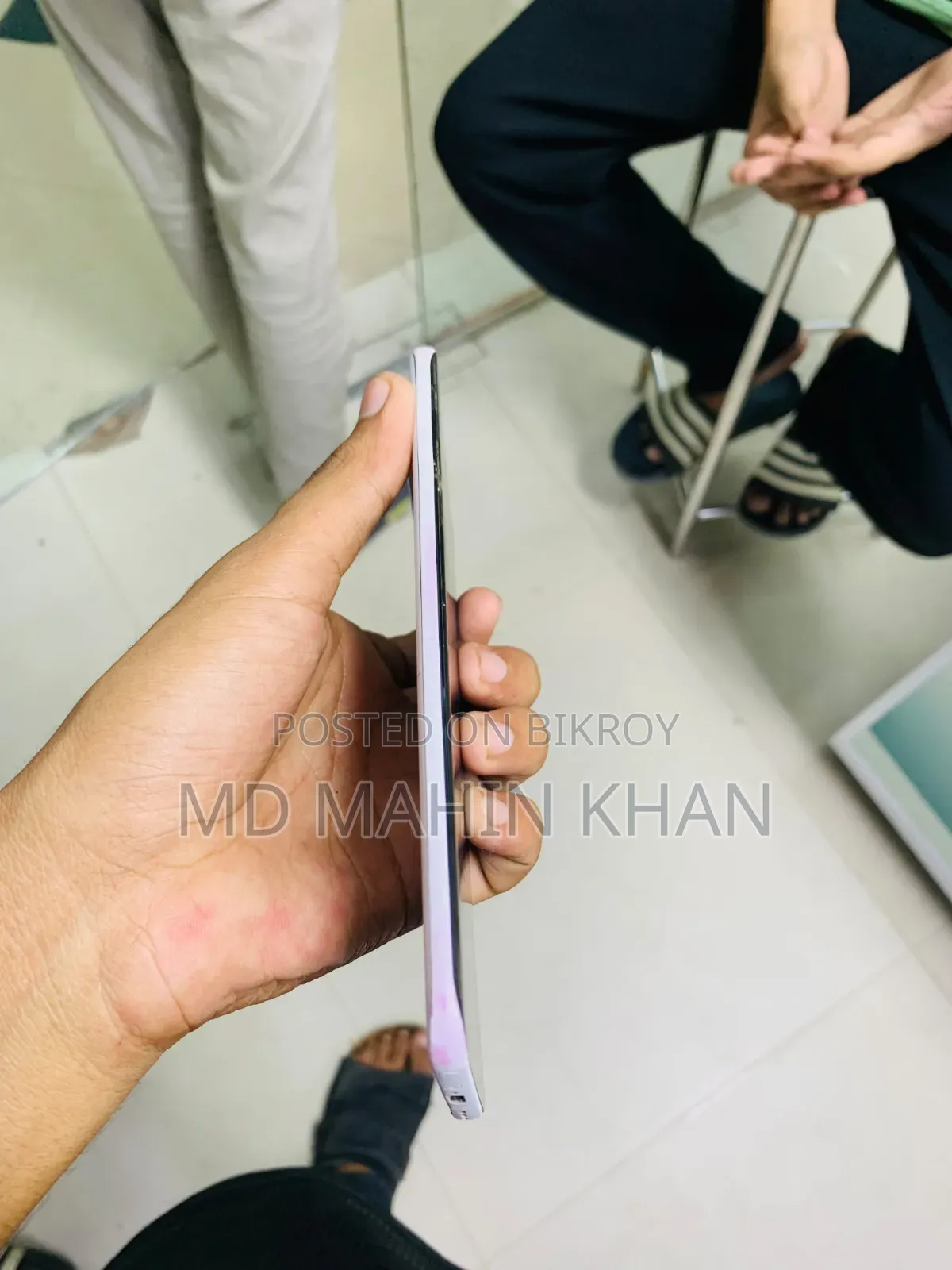 Tecno Pova Slim 5G 256 GB White