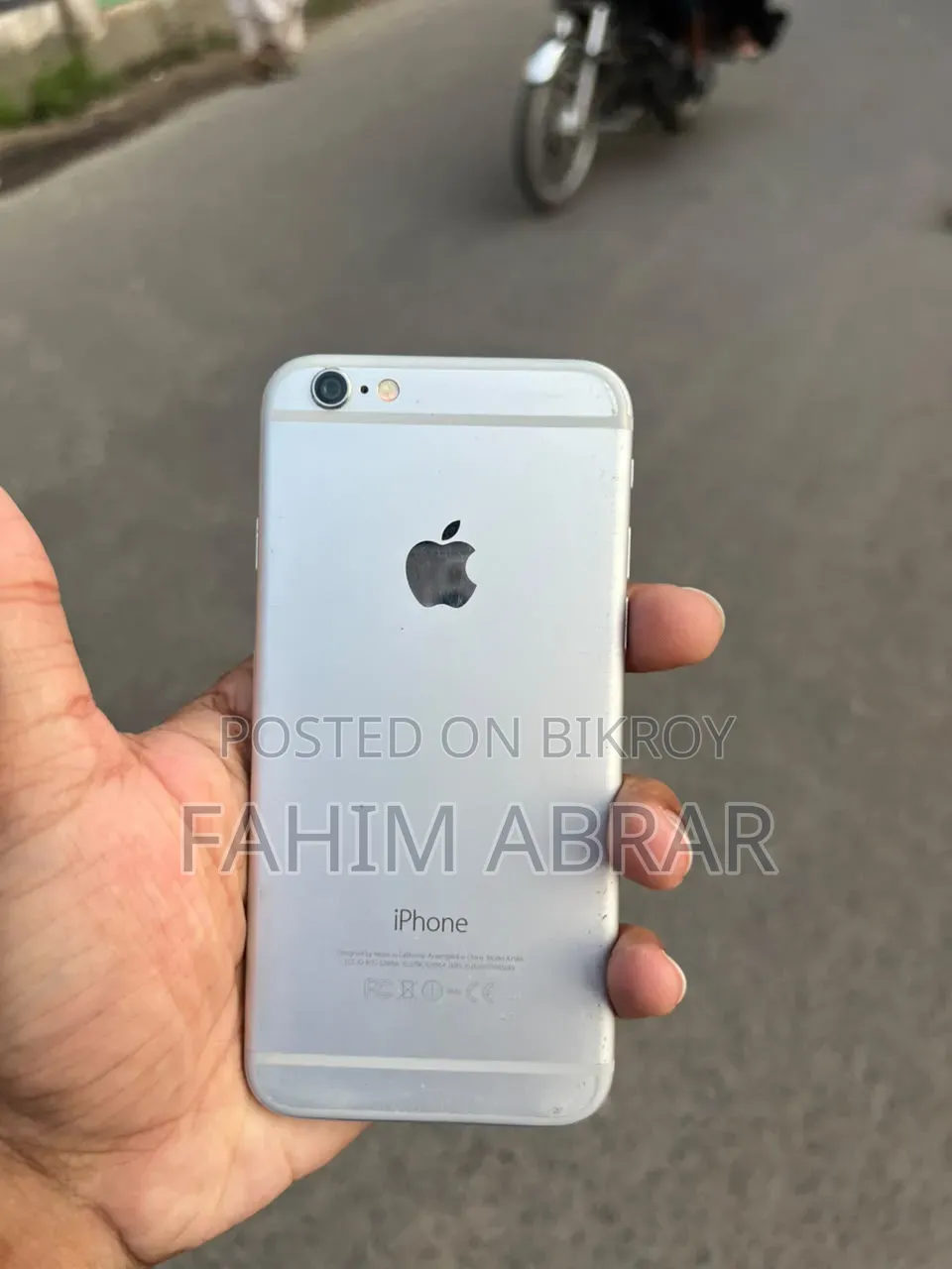 Apple iPhone 6s 64 GB Silver
