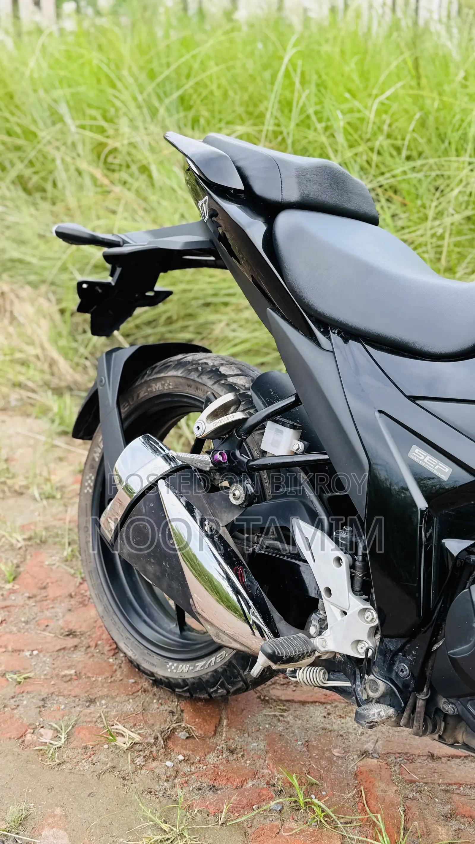 Suzuki Gixxer 2025 Black