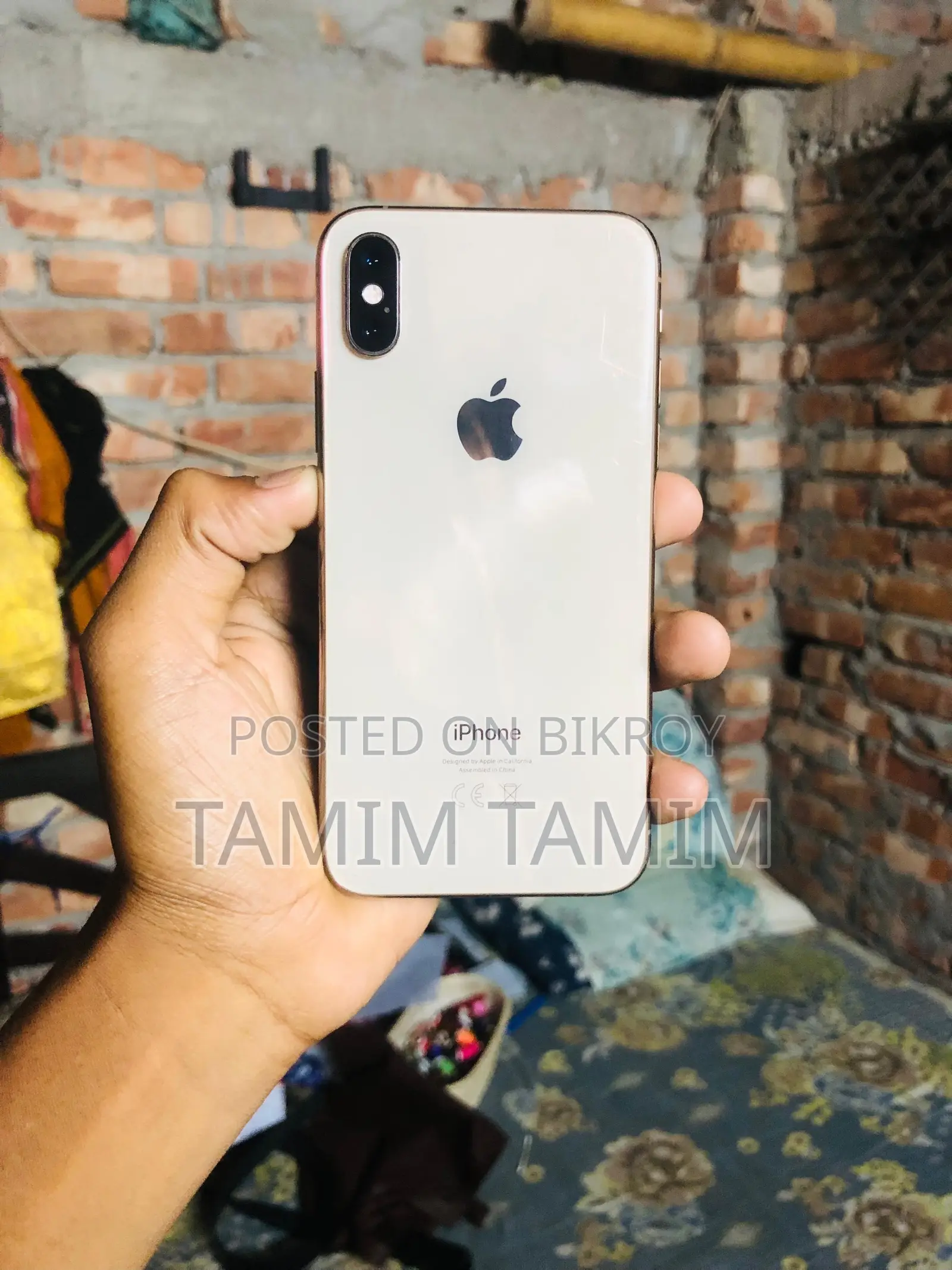 অ্যাপল আইফোন এক্সএস ৬৪ জিবি রোজ গোল্ড