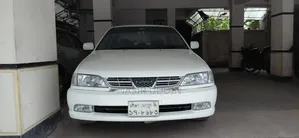 Toyota Carina 2001 White