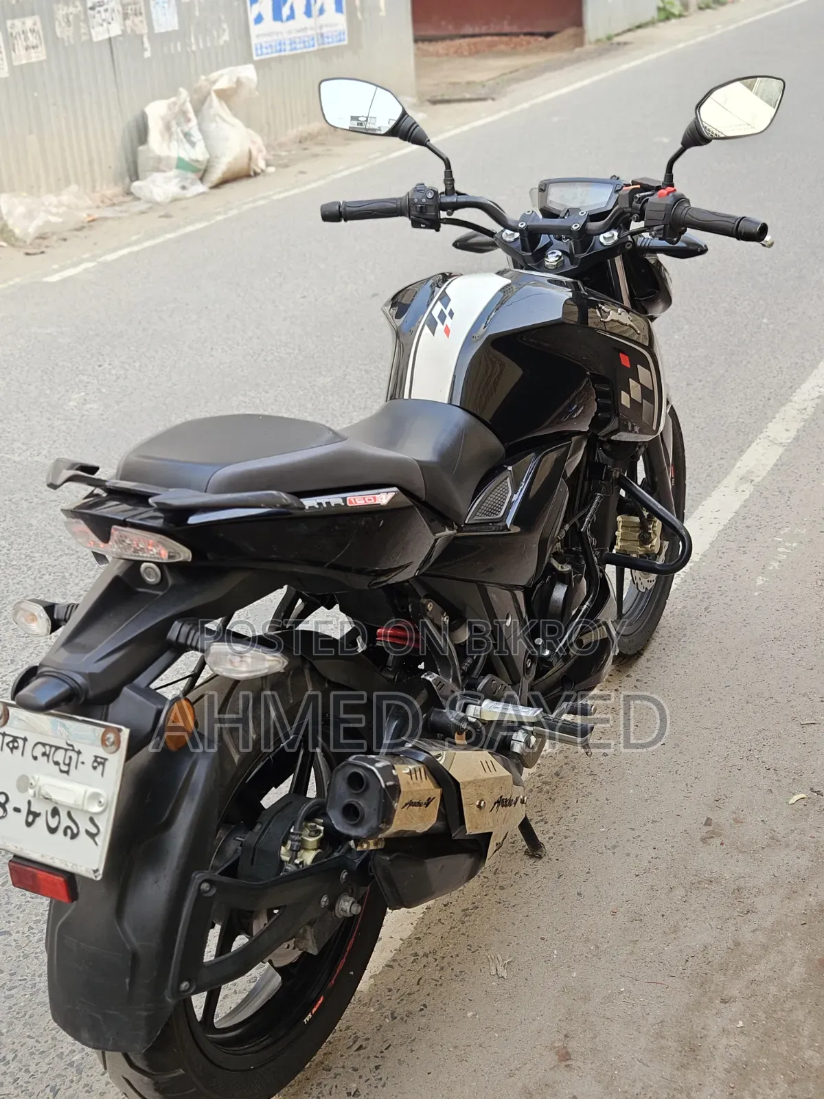 টিভিএস আপাচি আরটিআর ১৬০ ৪ভি ২০২২ ব্ল্যাক