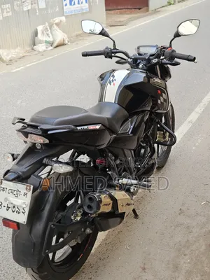 টিভিএস আপাচি আরটিআর ১৬০ ৪ভি ২০২২ ব্ল্যাক