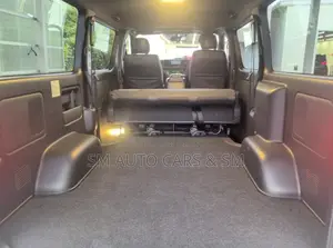 Toyota HiAce 2022 White