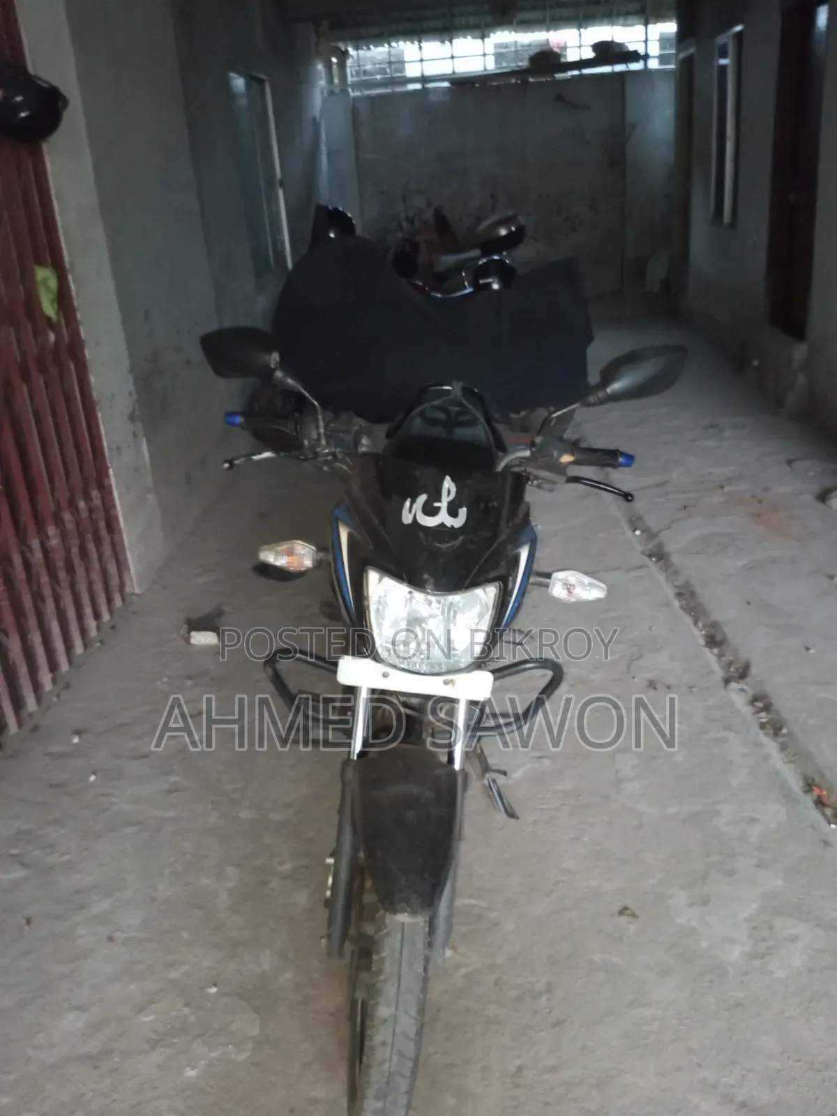 টিভিএস মেট্রো প্লাস ২০২৩ ব্ল্যাক