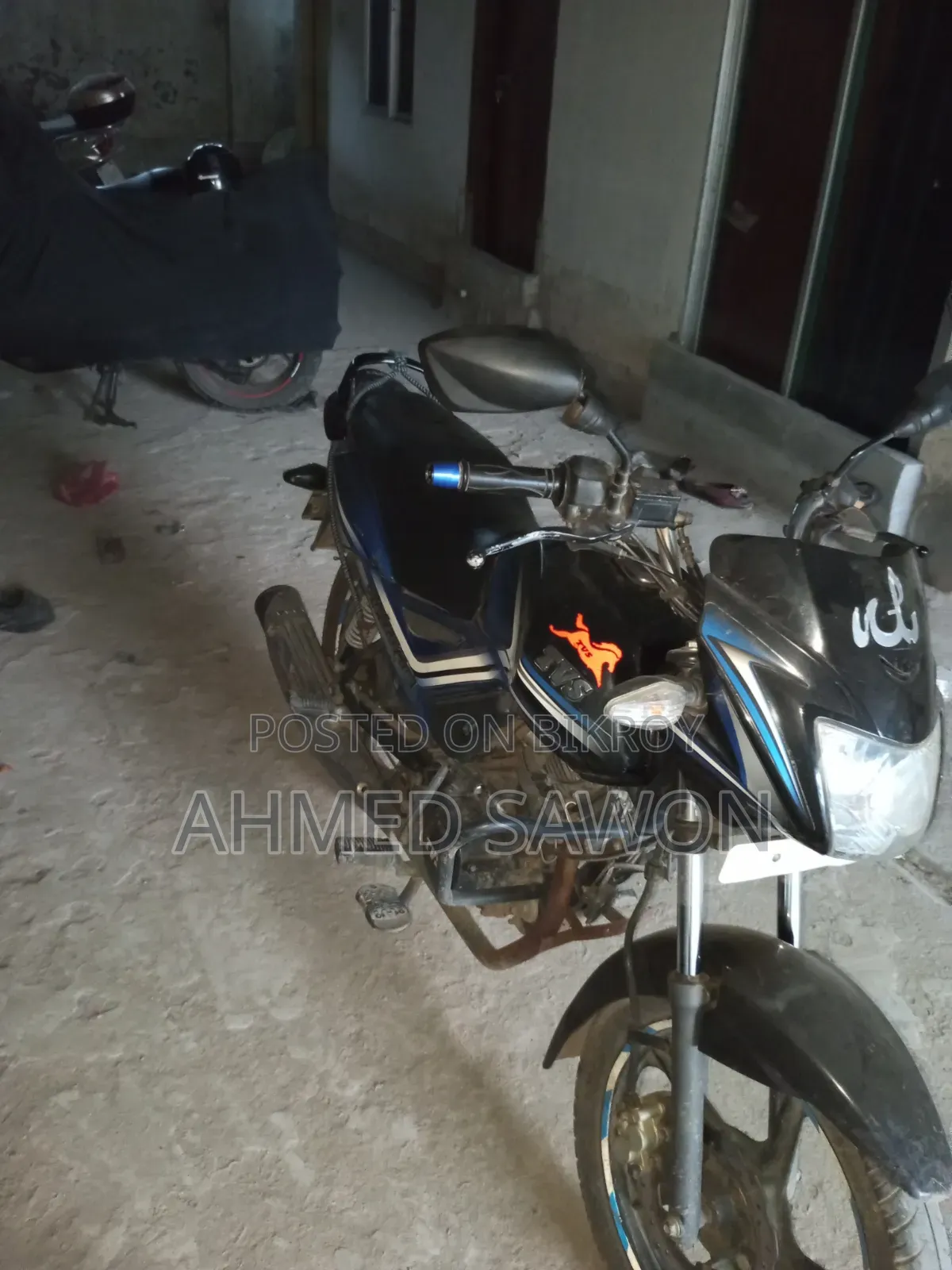 টিভিএস মেট্রো প্লাস ২০২৩ ব্ল্যাক