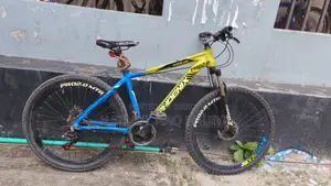 Cycle with hydraulic brakes for sale. There are no problems at all.