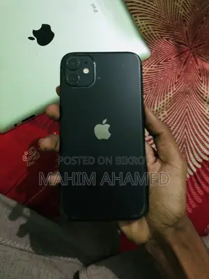 Apple iPhone 11 64 GB Black