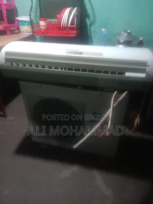 একটি দুই টন ওয়ালটন এসি বিক্রি হবে
