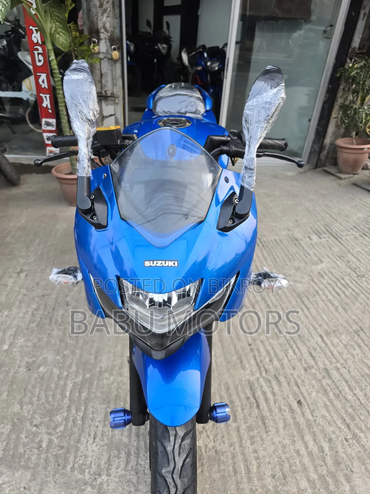 সুজুকি জিক্সার এসএফ ২০২২ নীল