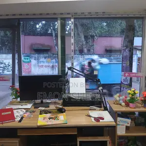 অ্যালুমিনিয়াম গ্লাস