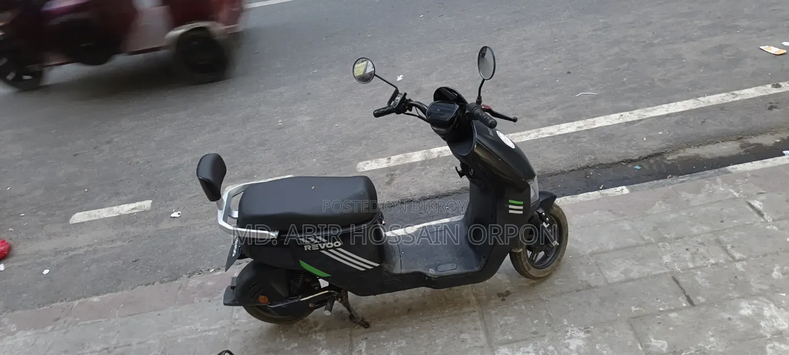 রিভ্যু এ১০ ২০২৬ ব্ল্যাক
