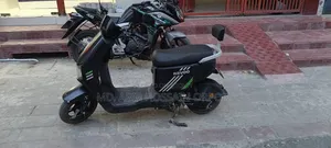 রিভ্যু এ১০ ২০২৬ ব্ল্যাক