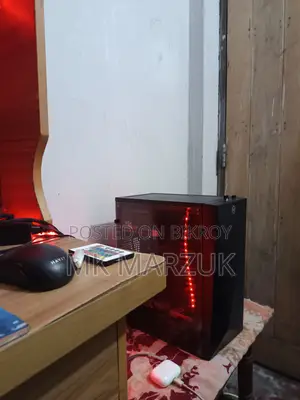 Desktop Computer 8GB Intel Core i7 HDD+SSD 640GB