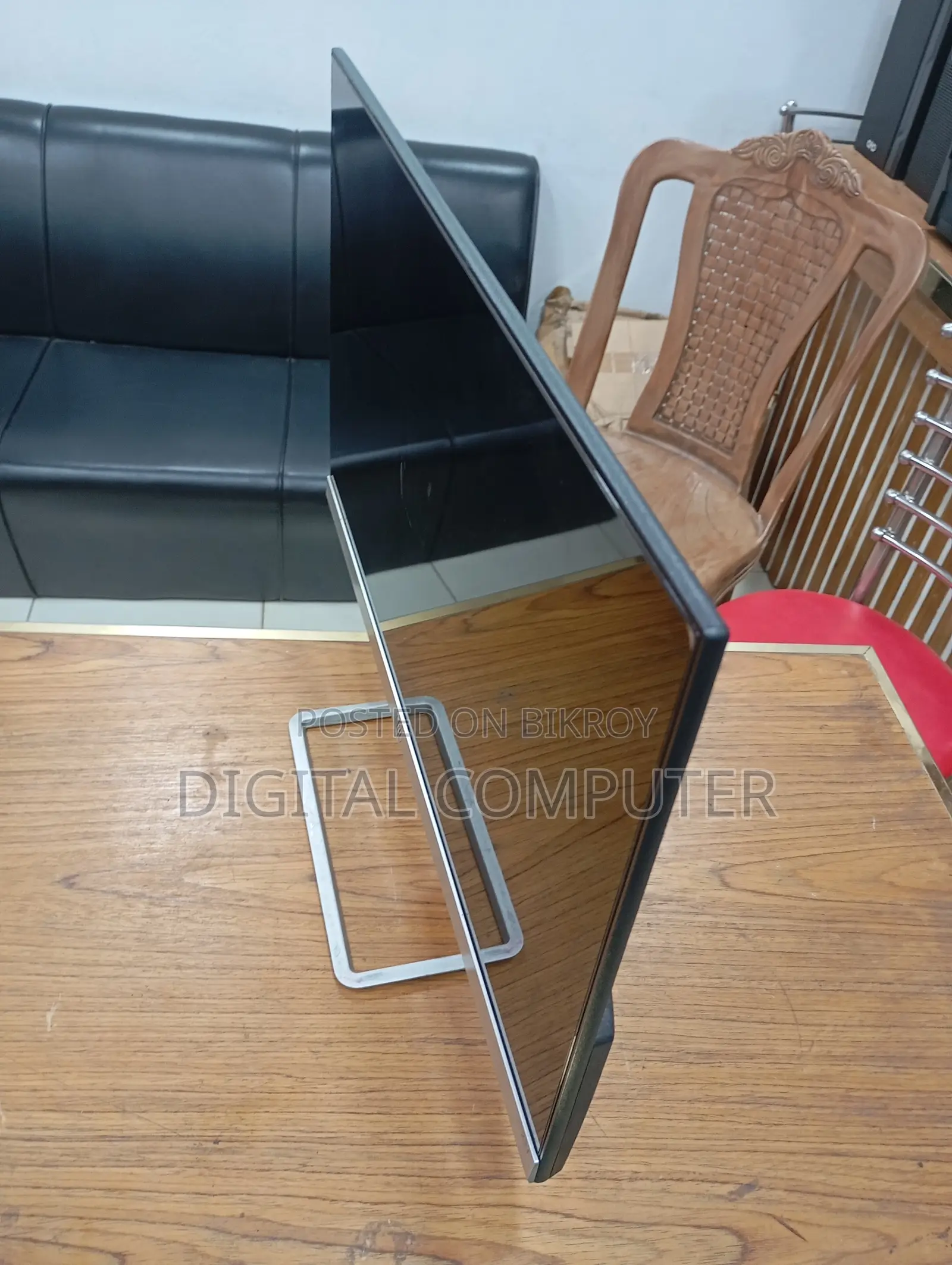 HP 22F Full Fresh Brand New Condition Used Monitor
