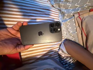 অ্যাপল আইফোন ১৫ প্রো ম্যাক্স ২৫৬ জিবি পার্পল