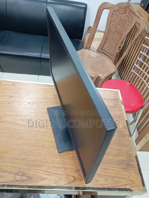HP19 Inchi Full Fresh Monitor P204v