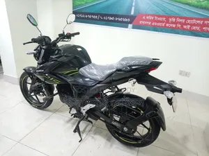 সুজুকি জিক্সার ২০২৬ ব্ল্যাক