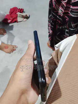ভিভো ওয়াই ১৭ ১২৮ জিবি ব্লু