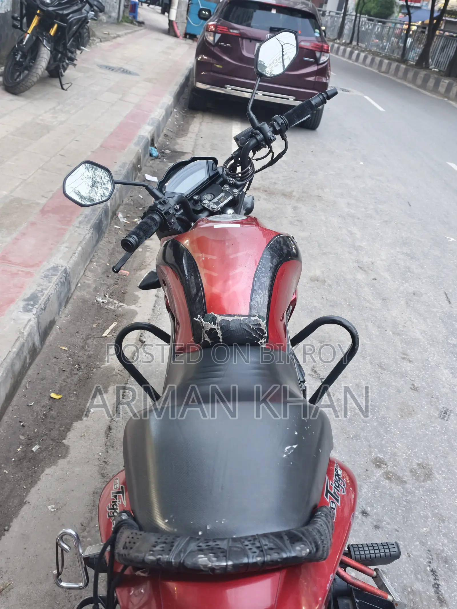 Honda CB 2015 Red