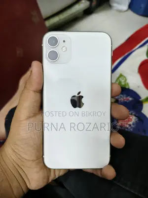 New Apple iPhone 11 64 GB White
