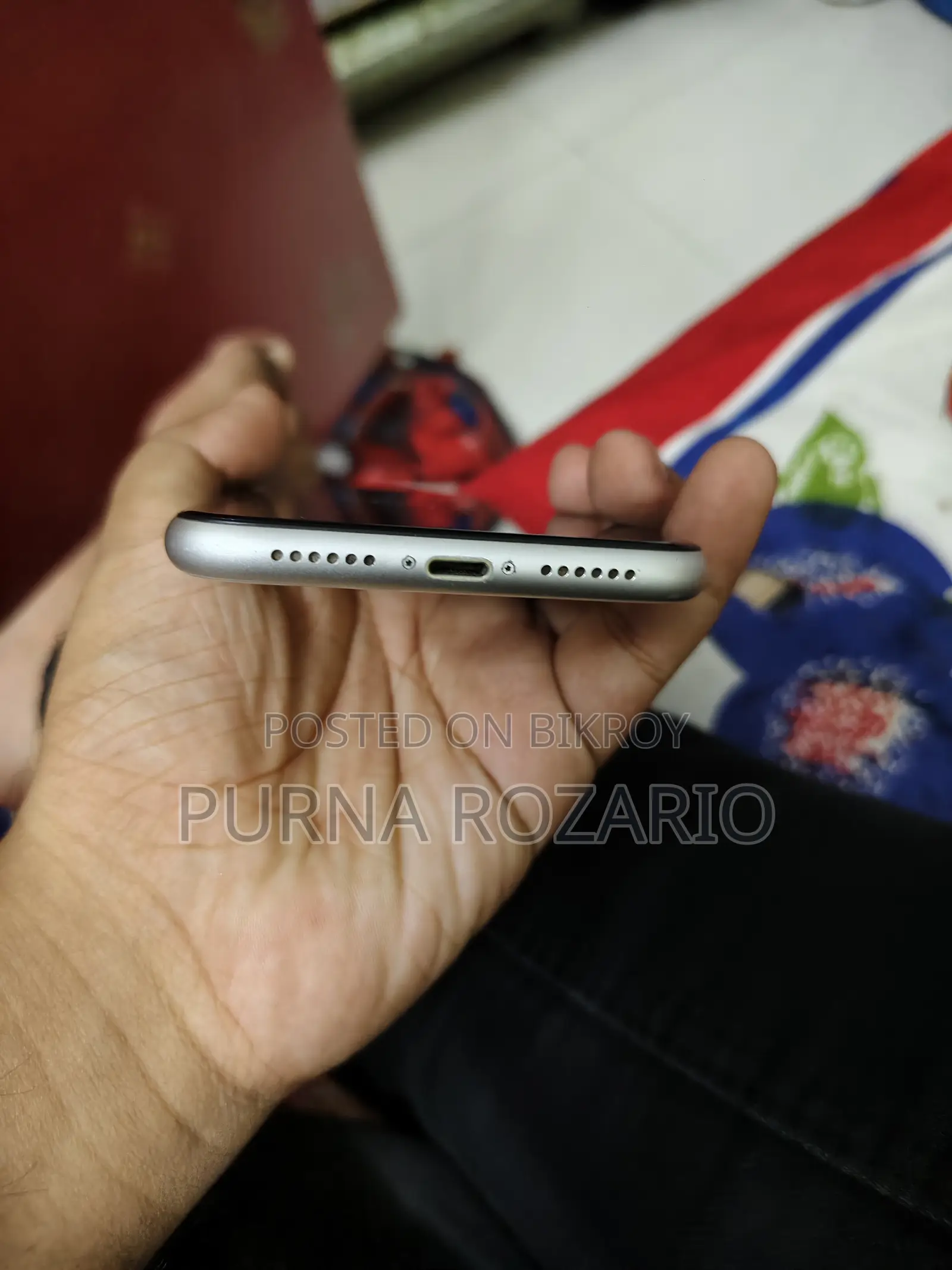 New Apple iPhone 11 64 GB White
