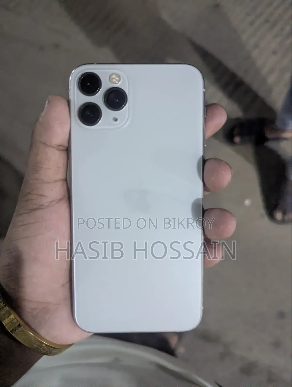 অ্যাপল আইফোন ১১ প্রো ২৫৬ জিবি সাদা