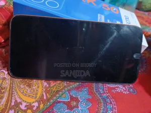 Tecno Spark 50 128 GB Orange