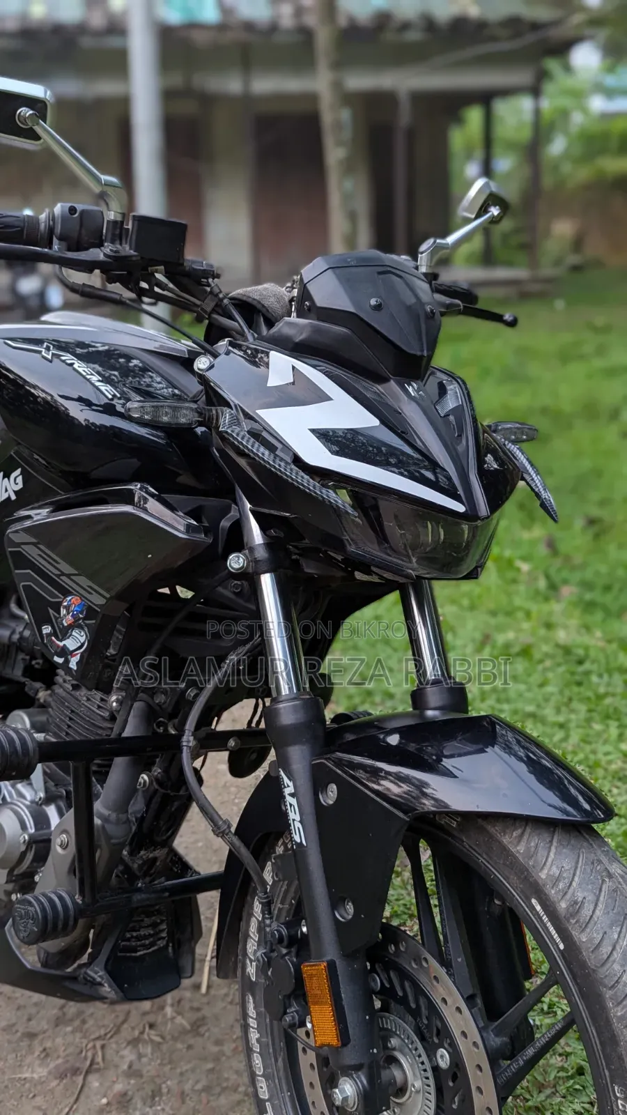 হিরো এক্সট্রিম ১২৫আর ২০২৪ কালো
