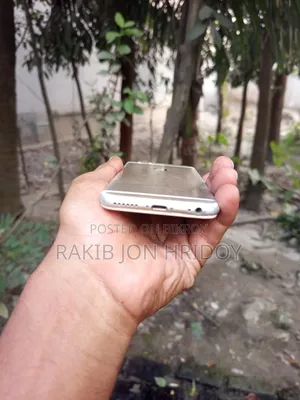 Apple iPhone 6s 64 GB Rose Gold