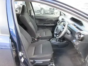Toyota Aqua 2021 Pearl