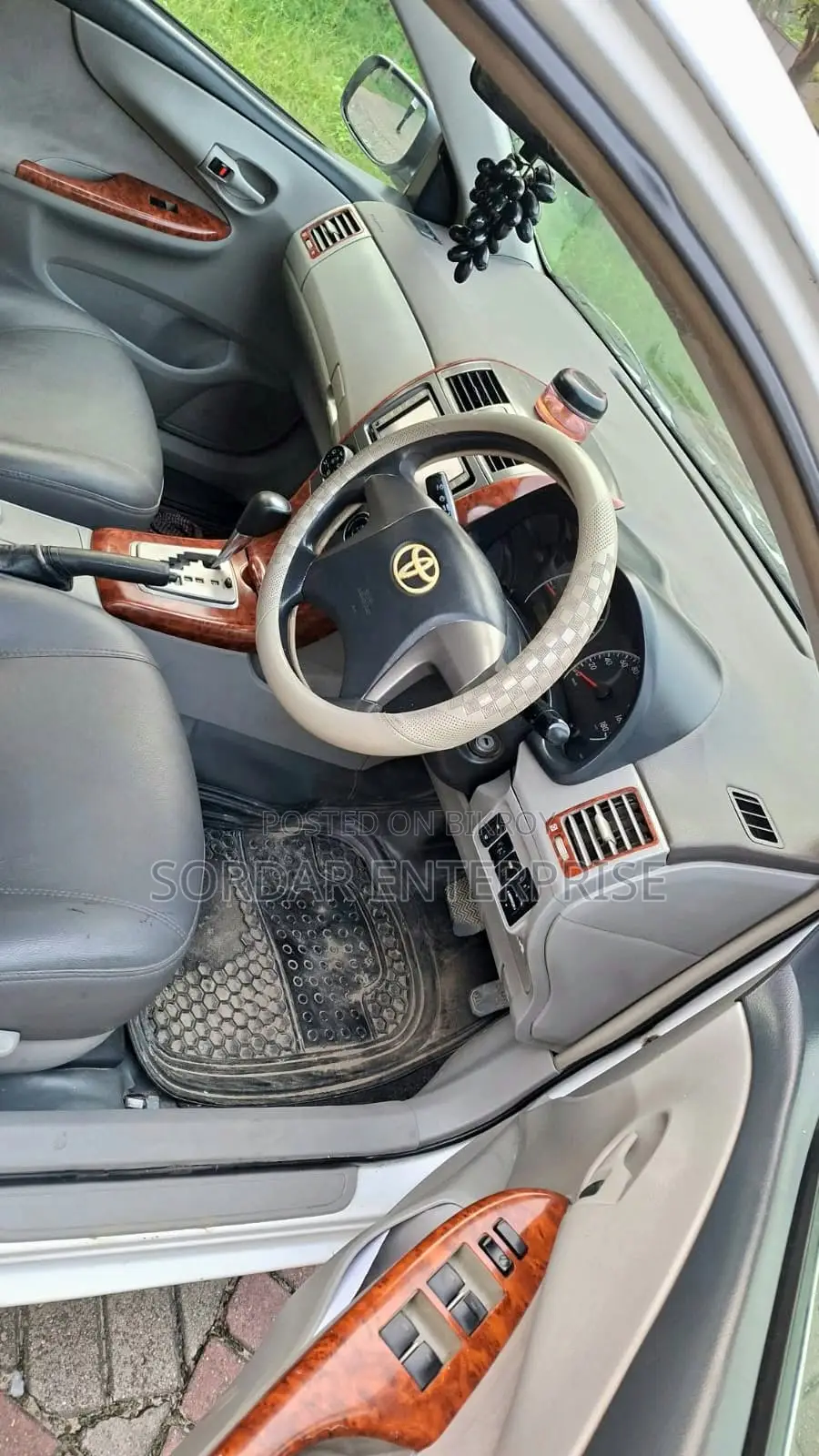 Toyota Axio 2010 White