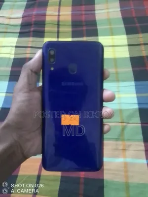 Samsung Galaxy A20 32 GB Blue