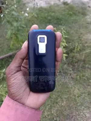 নোকিয়া ৫১৩0 এক্সপ্রেসমিউজিক ব্লু