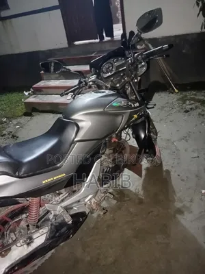Hero 2012 Silver