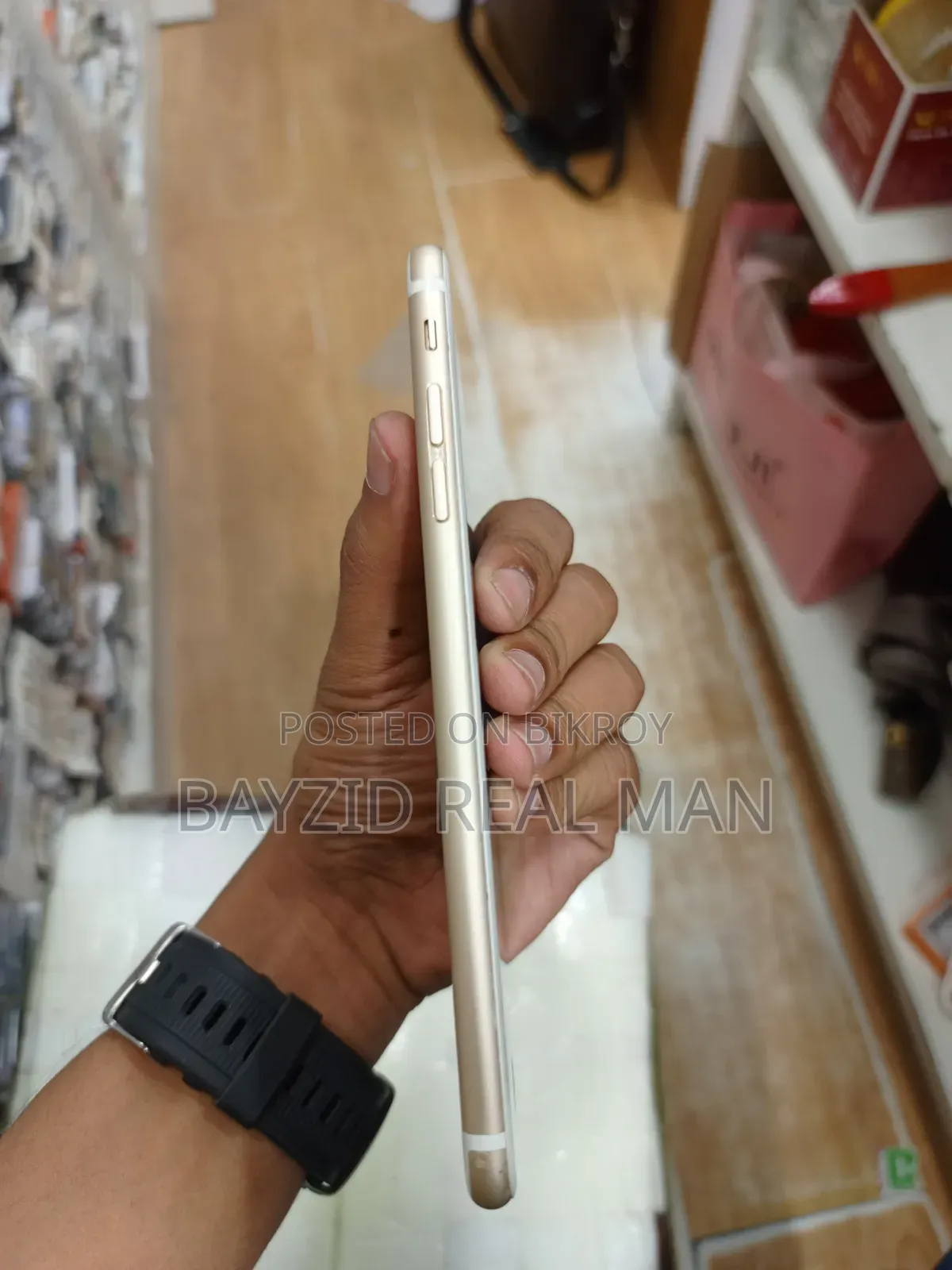 Apple iPhone 6s Plus 64 GB Gold