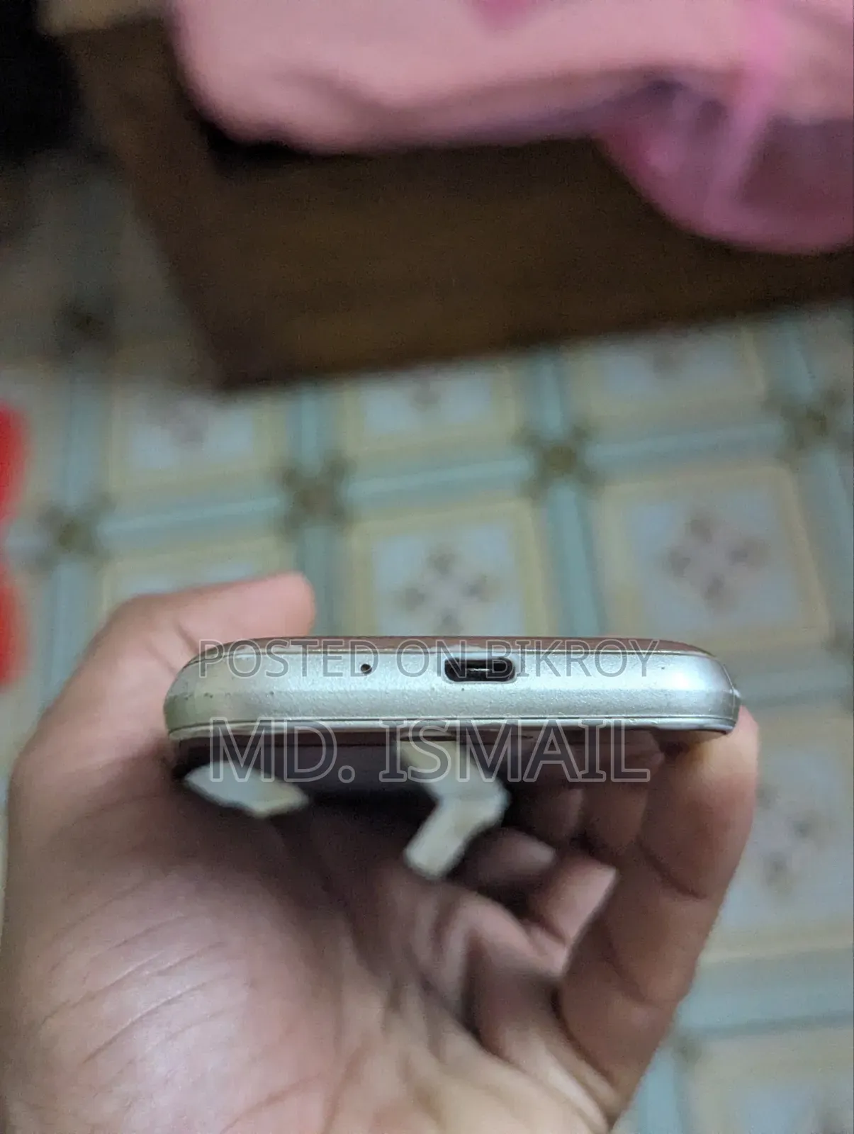 Samsung Galaxy J1 Nxt 8 GB Gold