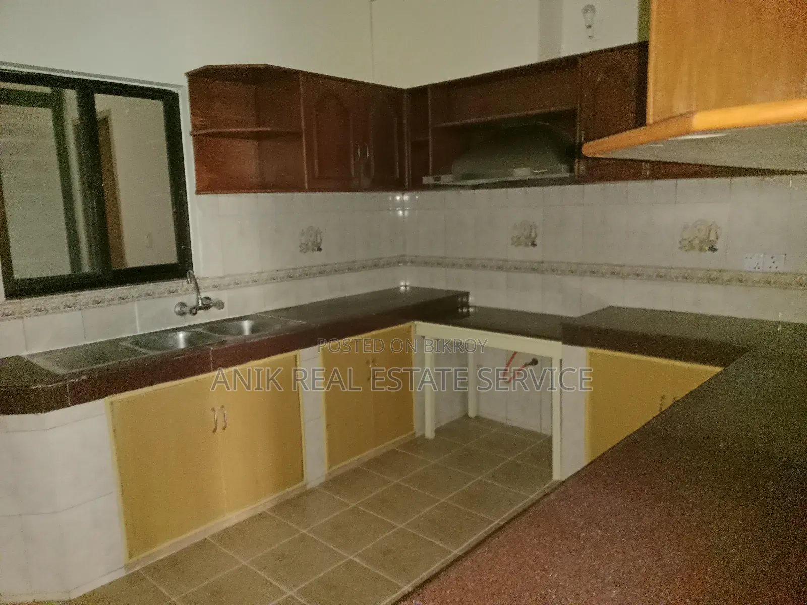 4-Bedroom Apartment in Anik Real Estate, Gulshan for rent