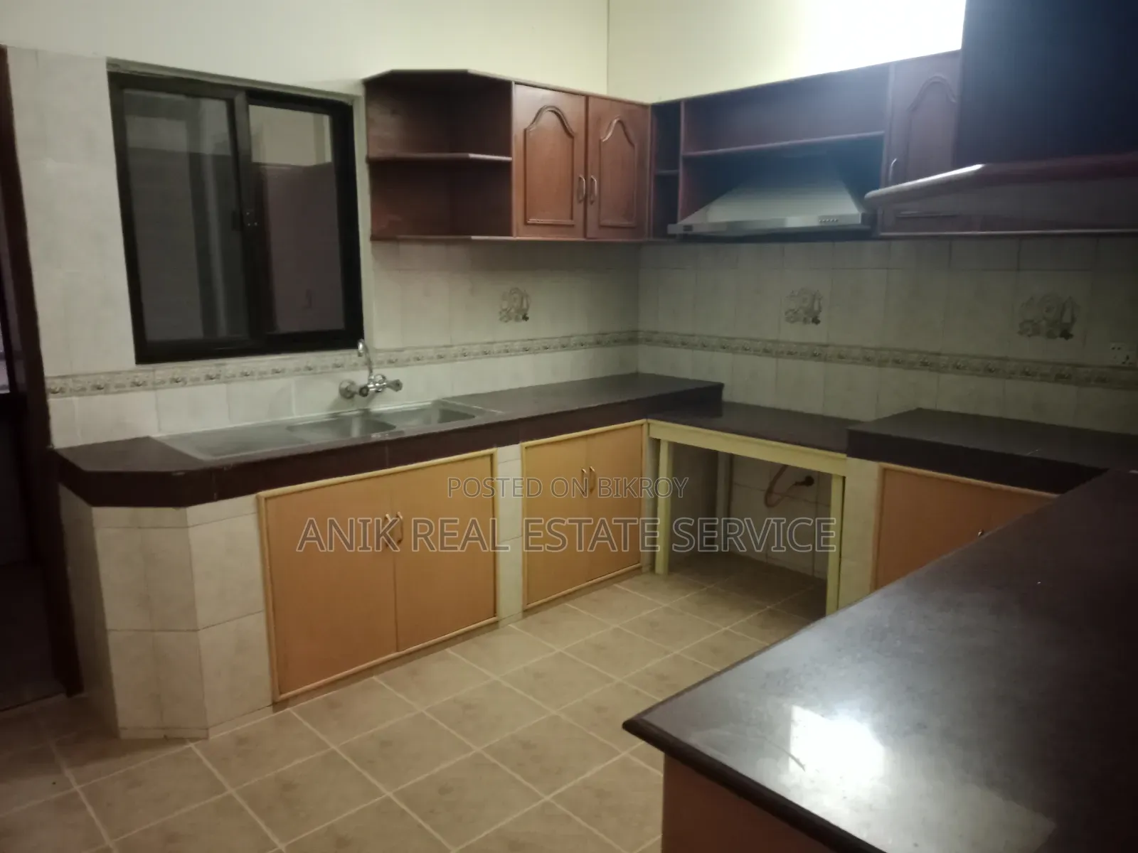 4-Bedroom Apartment in Anik Real Estate, Gulshan for rent