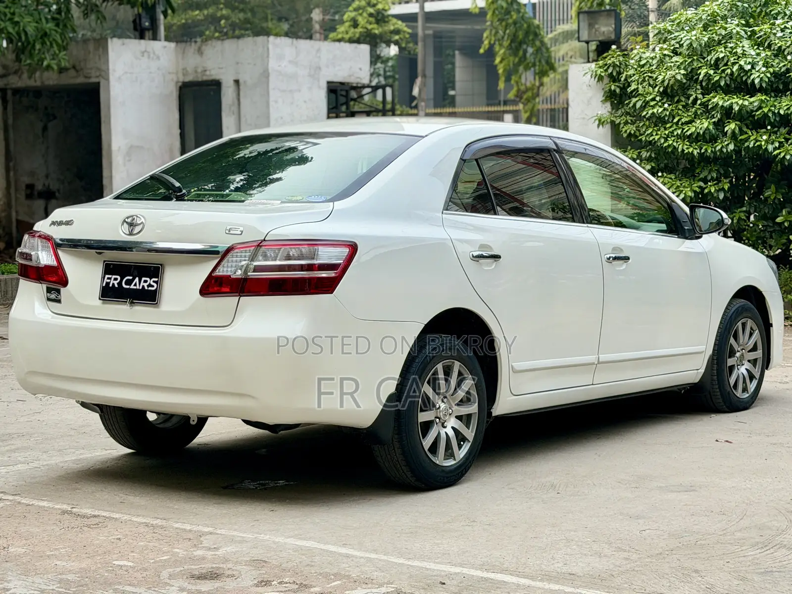Toyota Premio 1.5 FWD 2015 Pearl