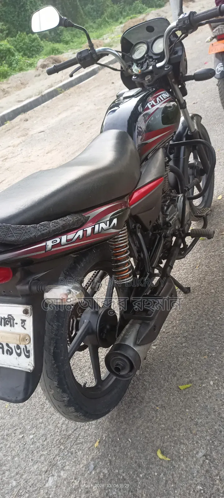 বাজাজ প্লাটিনা ১০০ ২০১৬ কালো