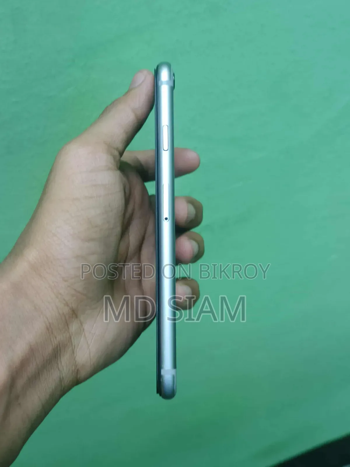 New Apple iPhone 6s 128 GB Silver