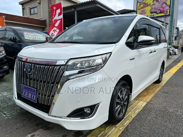 Toyota Esquire 2021 Pearl