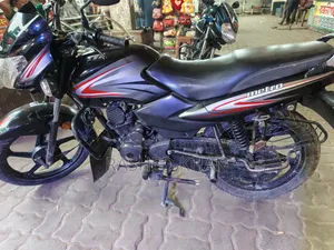টিভিএস মেট্রো ২০২১ ব্ল্যাক