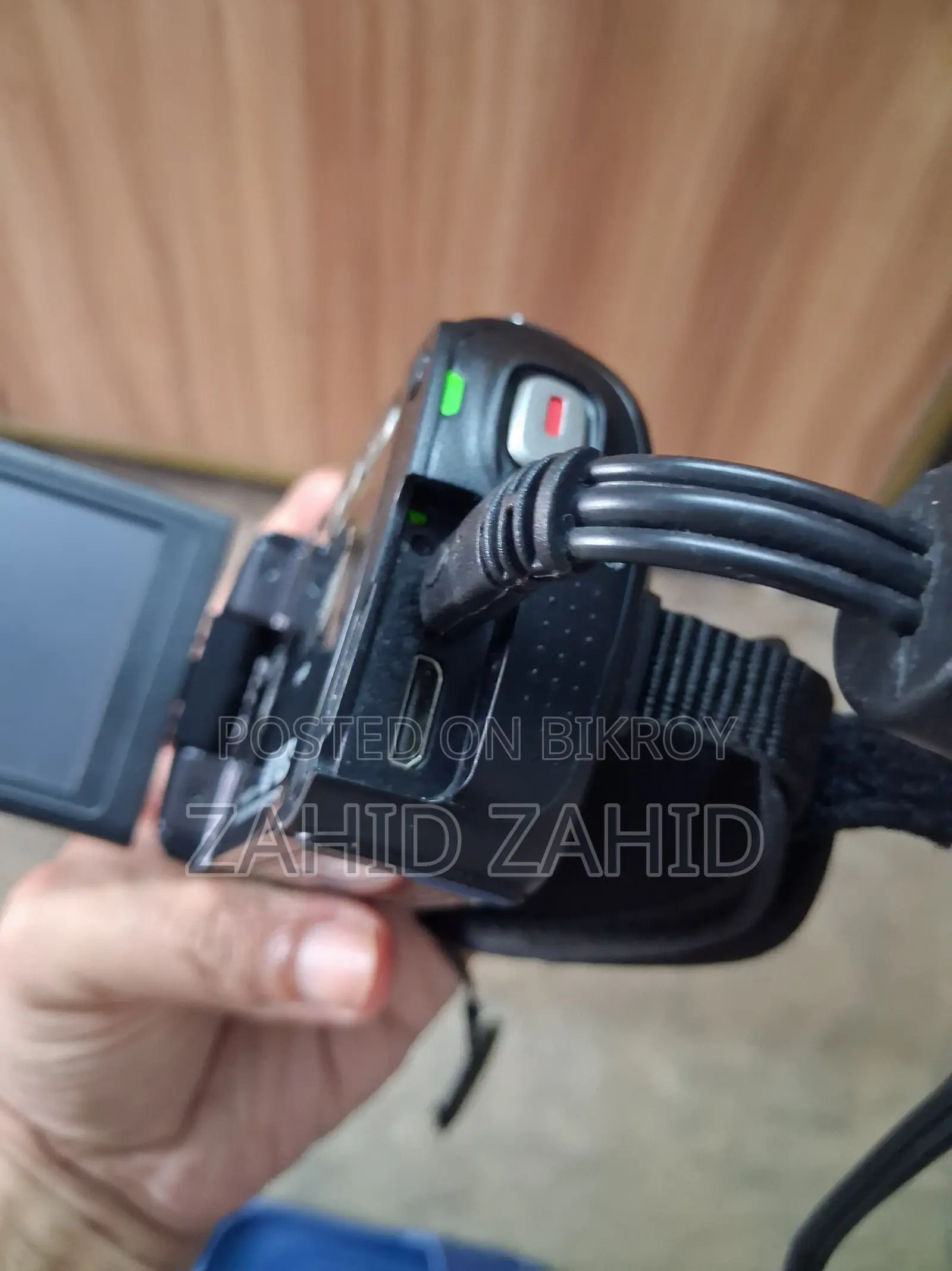 BENQ D36 High Camcorder Full Hd, 5Mp, Touch Panel, 16Mp Still Pictur