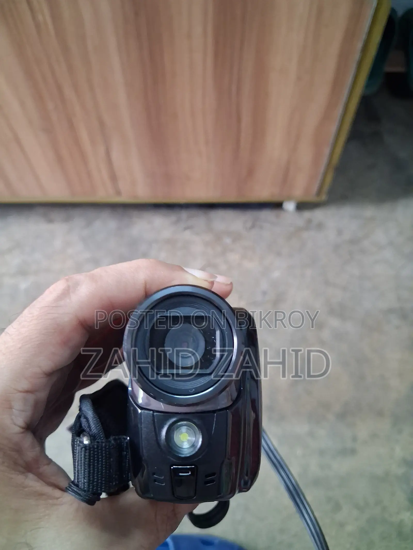 BENQ D36 High Camcorder Full Hd, 5Mp, Touch Panel, 16Mp Still Pictur