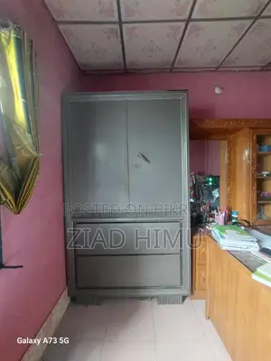 হেভি স্টিল আলমারি ১৮ গেজ, ৭ ফুট এক্স ৪ ফুট - ফেনী সদর