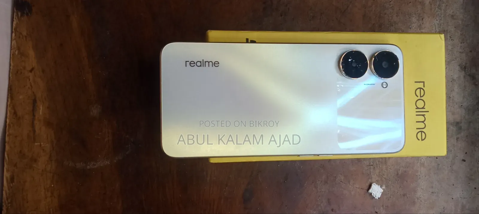 Realme V30 128 GB Gold