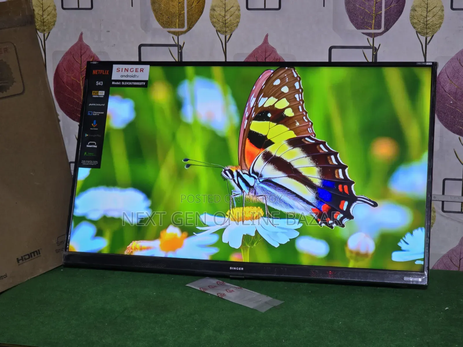 Singer 43" Voice Control TV