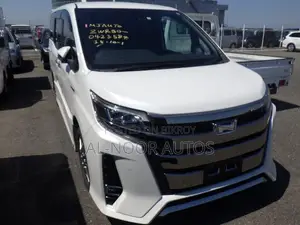 Toyota Noah 2021 Pearl